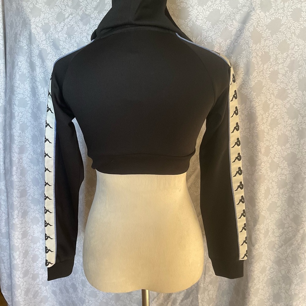 Kappa Cropped Zip Up - Picture 4 of 8